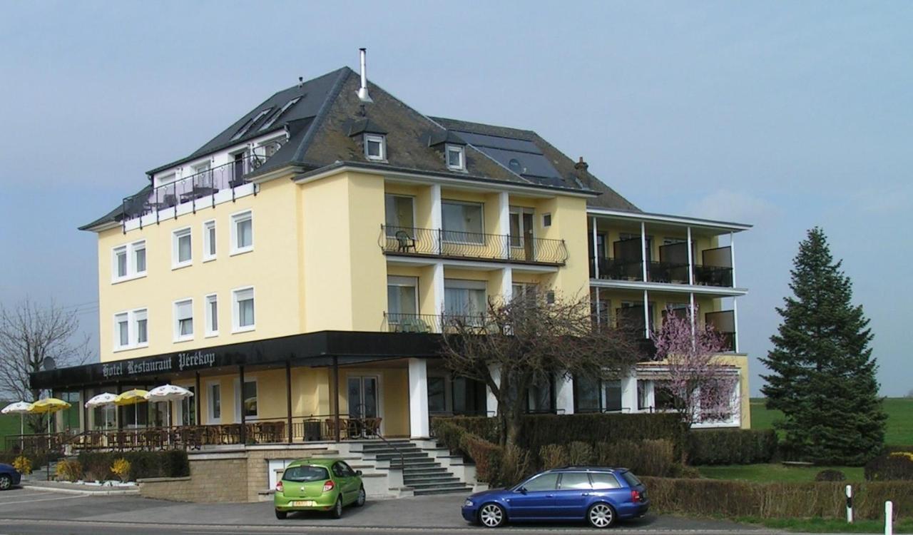 Hotel Perekop Berdorf Exteriör bild